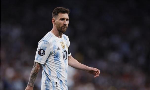 百胜中国于10月31日斥资627.56万港元回购1.86万股